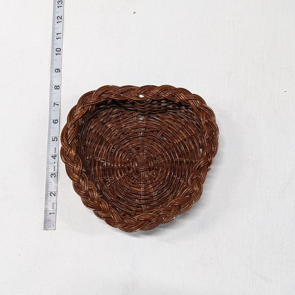Cottagecore Vintage Wicker Heart Nesting Baskets Set of 3 Wall Decor Boho‎
